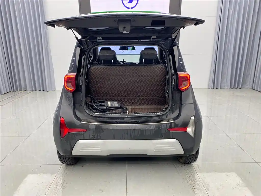 Little Ant 2019 4-seater Smart Edition 35kWh купить на сайте DeffCars