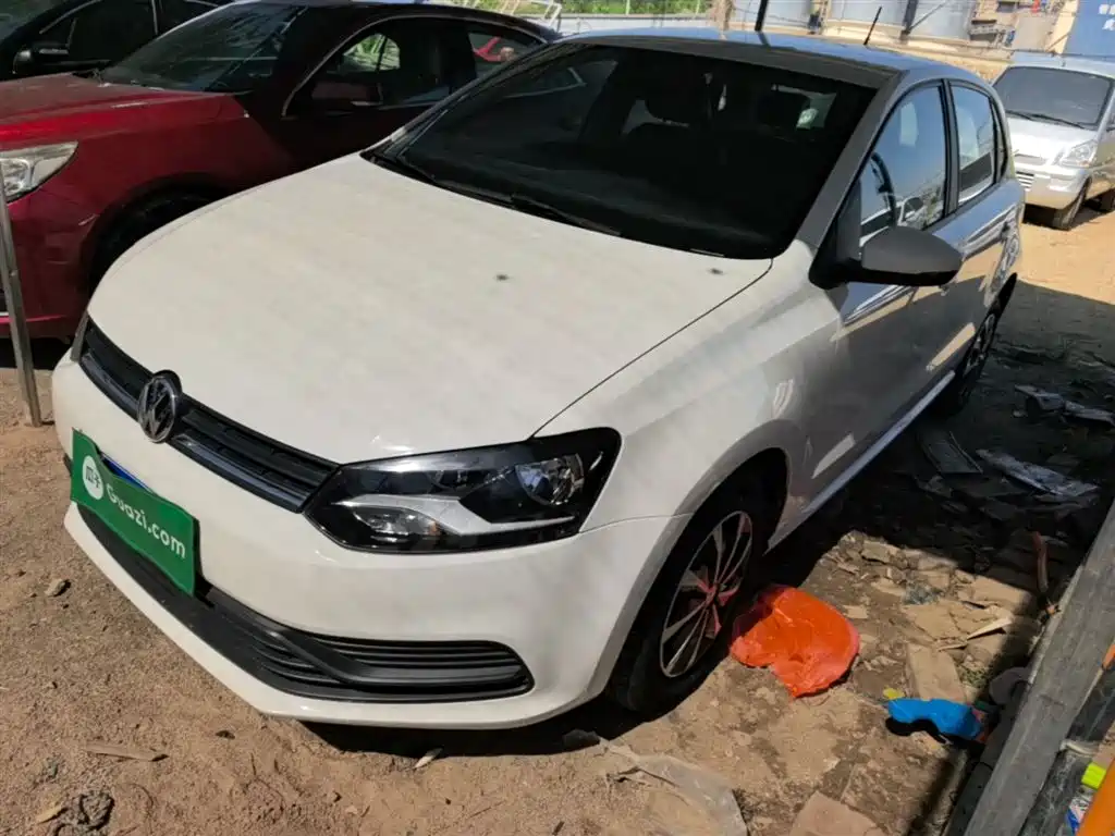 Polo 2016 1.4L manual fashion model купить на сайте DeffCars