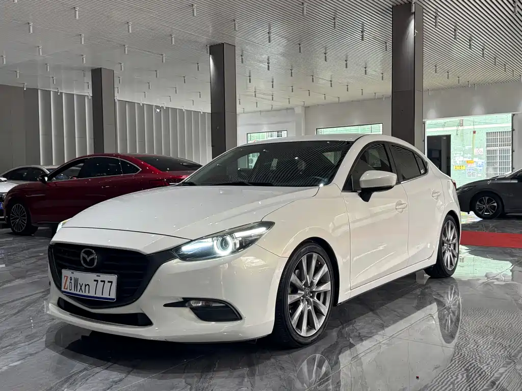 Mazda3 Angkesela 2017 Sedan 1.5L Automatic Comfort Type National V купить на сайте DeffCars