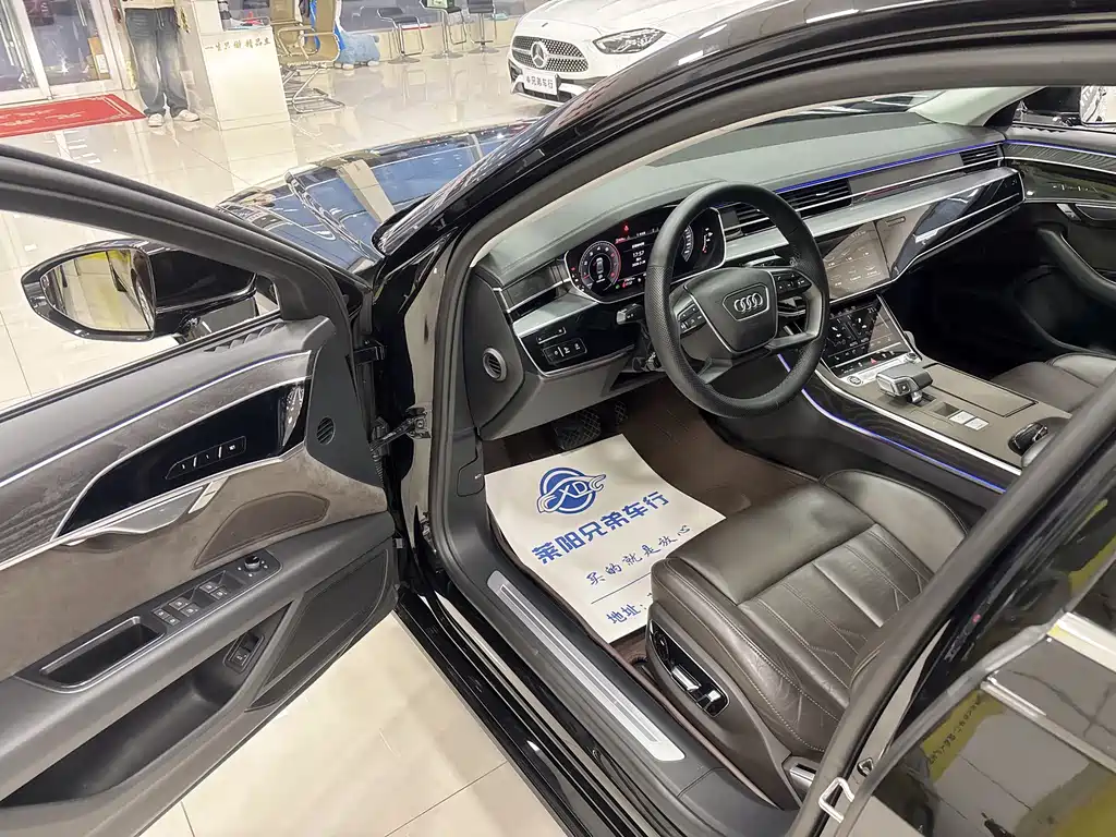 Audi A8 2019 facelift Plus A8L 50 TFSI quattro comfort type купить на сайте DeffCars