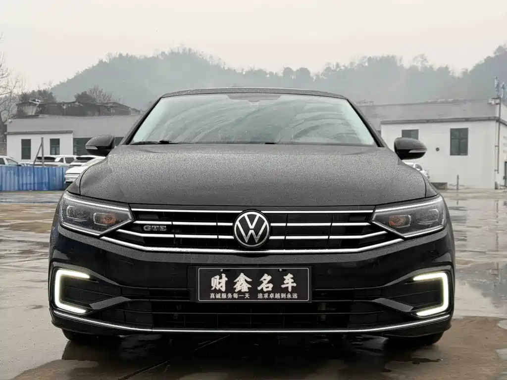 Magotan PHEV 2022 GTE Luxury Edition купить на сайте DeffCars