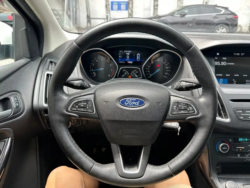 Focus 2018 Classic EcoBoost 180 Automatic Elite купить на сайте DeffCars