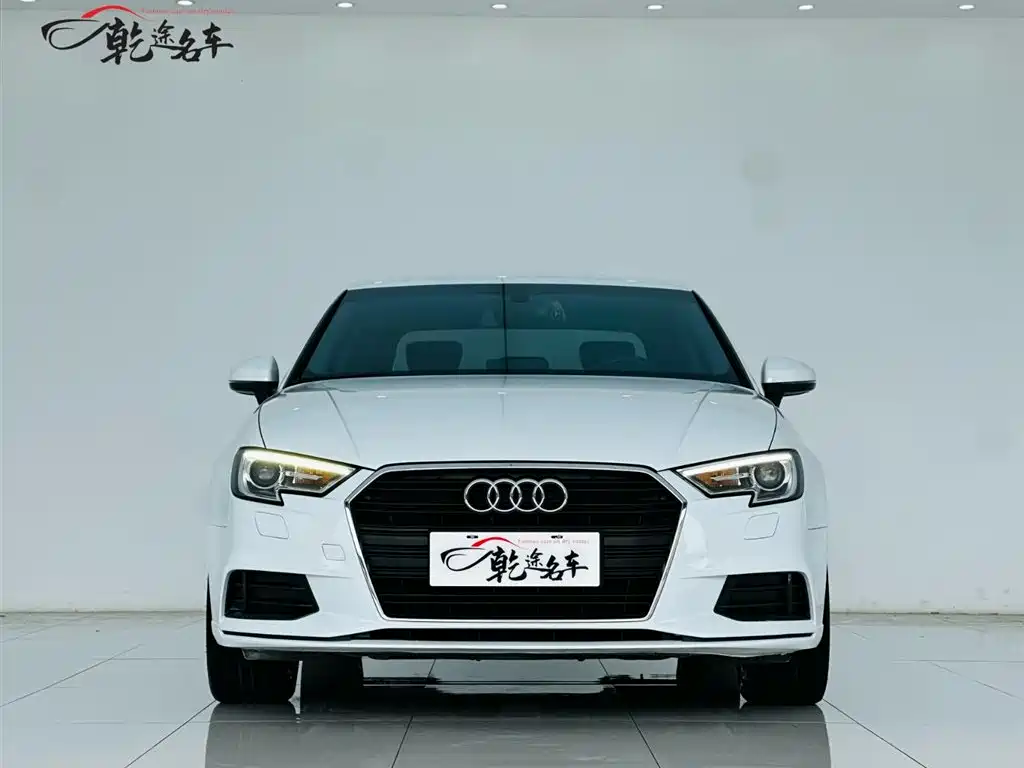 Audi A3 2017 Limousine 35 TFSI Enterprising купить на сайте DeffCars