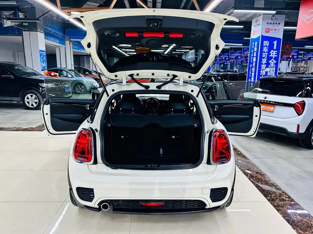 MINI 2021 1.5T COOPER racer купить на сайте DeffCars