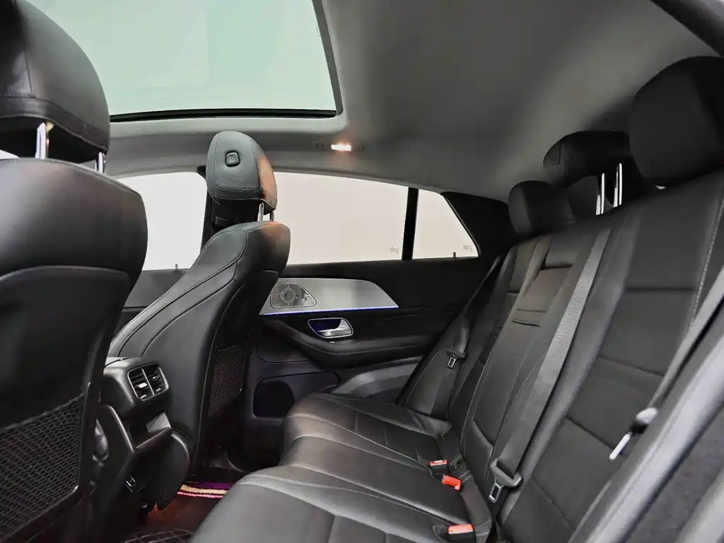 Mercedes-Benz GLE Coupe 2022 GLE 350 4MATIC Coupe SUV Fashion купить на сайте DeffCars