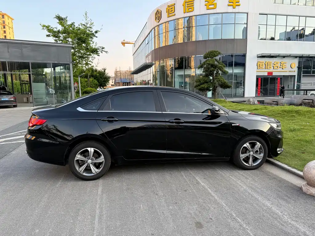 Emgrand GL 2019 1.4T CVT elite smart model купить на сайте DeffCars