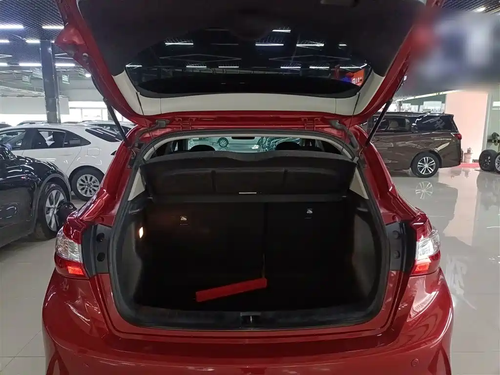 Tiida 2021 1.6L CVT cool version купить на сайте DeffCars
