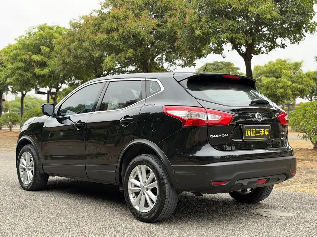 Qashqai 2017 2.0L CVT Elite Edition National V купить на сайте DeffCars