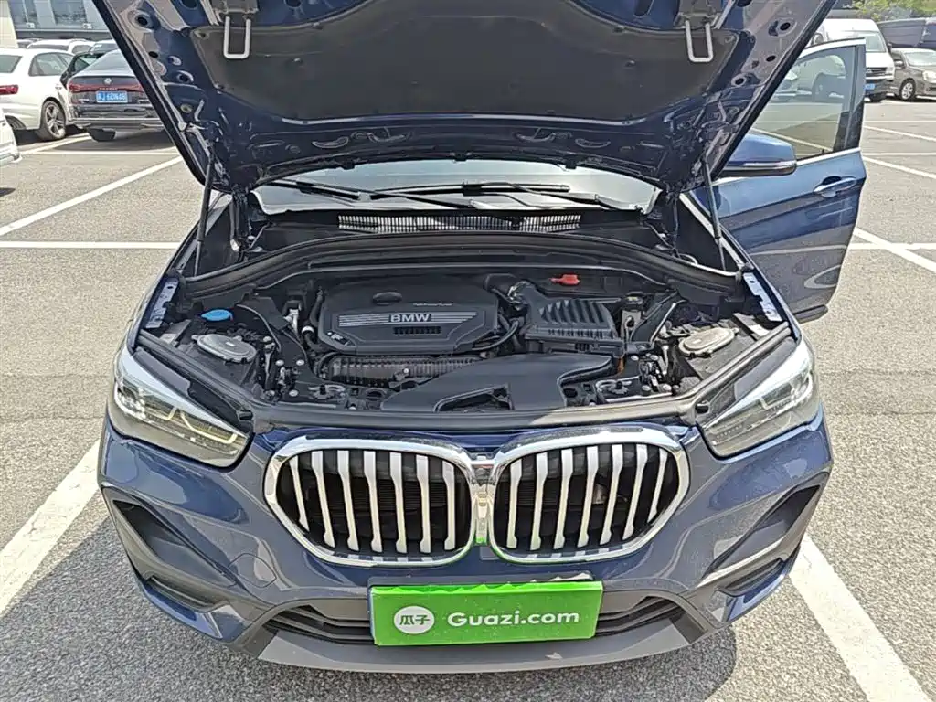 BMW X1 2021 sDrive25Li Leading Model купить на сайте DeffCars