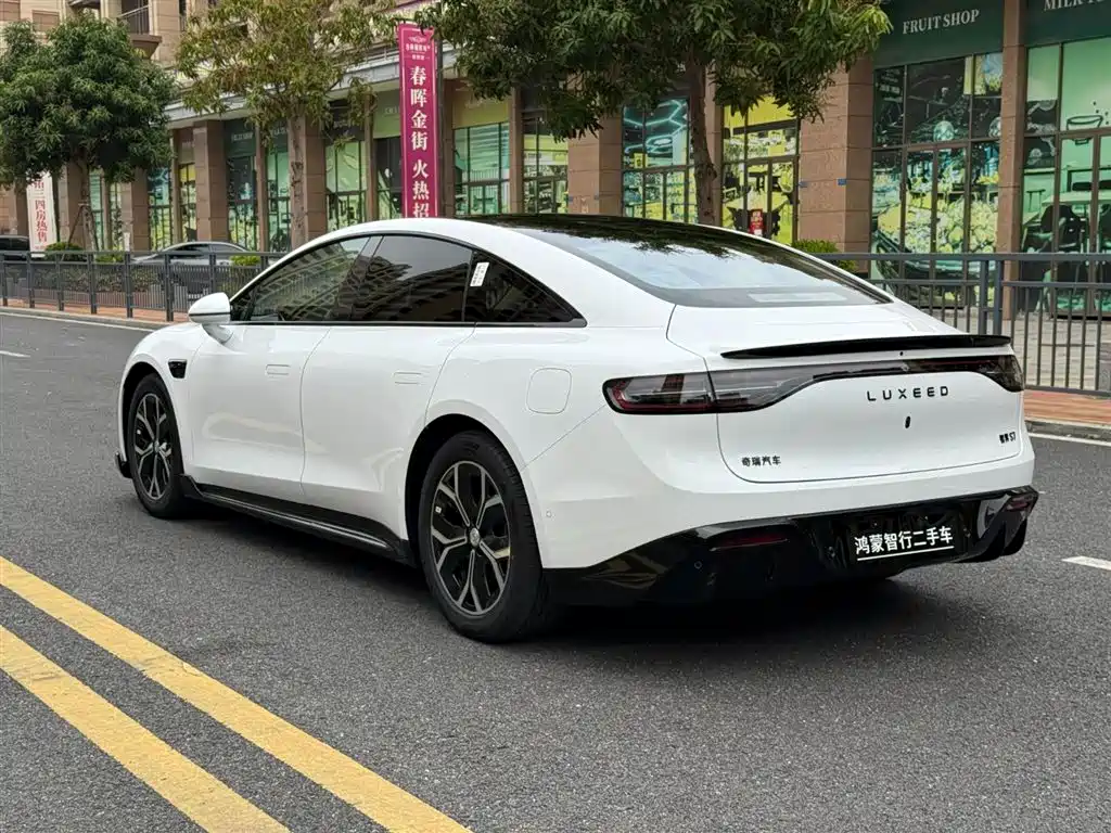 Zhijie S7 2026 Max+ купить на сайте DeffCars