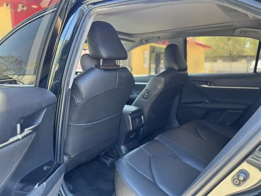 Camry 2019 2.5G Deluxe Edition National VI купить на сайте DeffCars