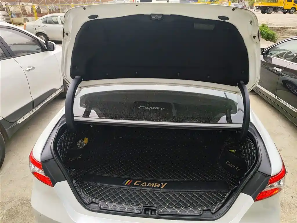 Camry 2019 facelift 2.0G Deluxe Edition купить на сайте DeffCars