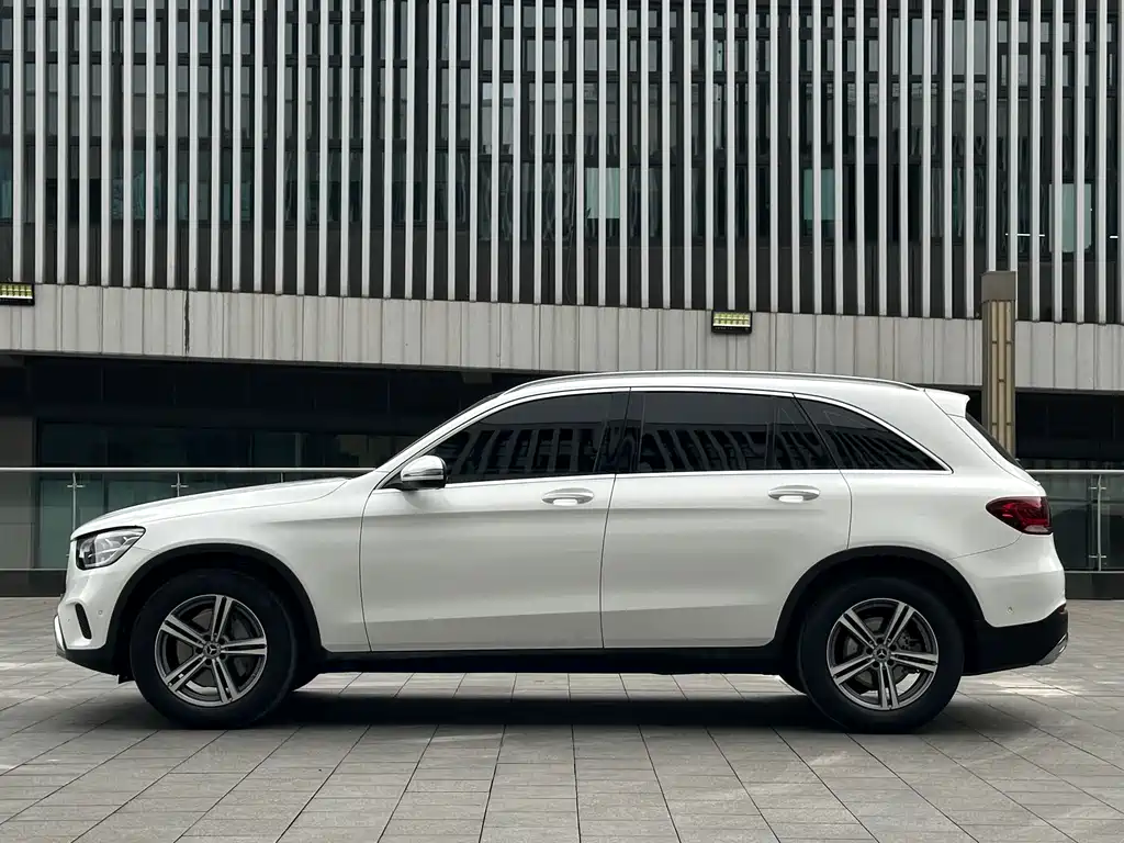 Mercedes-Benz GLC 2021 GLC 260 L 4MATIC Dynamic купить на сайте DeffCars