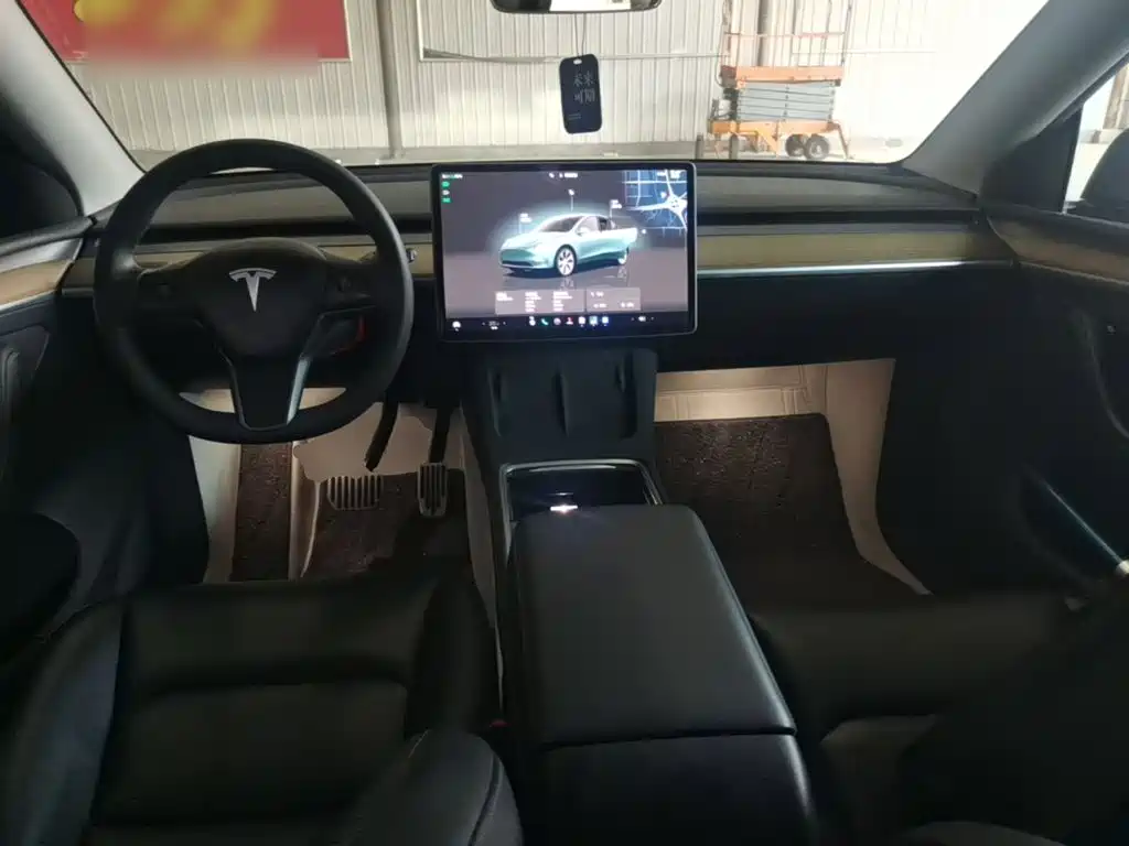 Model Y 2022 facelift rear-wheel drive version купить на сайте DeffCars