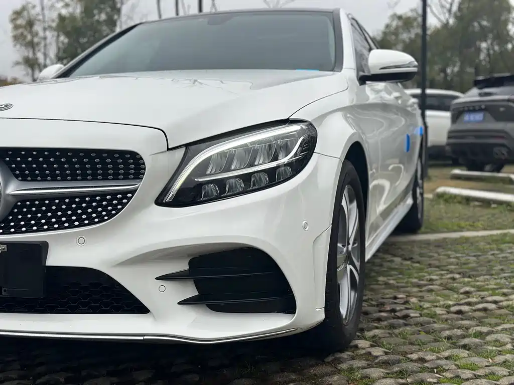 Mercedes-Benz C-Class 2020 facelift C 260 L sports version купить на сайте DeffCars
