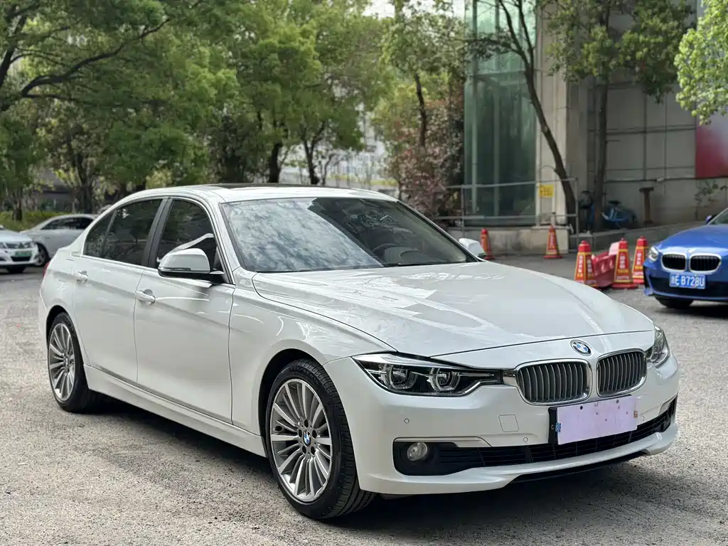 BMW 3 Series 2019 320Li Fashion Model купить на сайте DeffCars