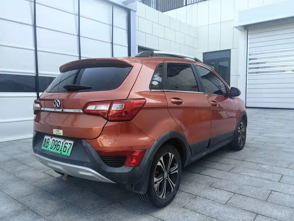 BAIC EX New Energy 2016 EX200 Leku Edition купить на сайте DeffCars