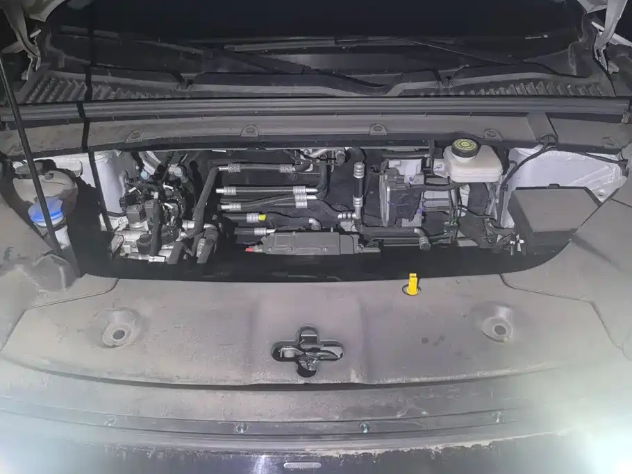 Yuan UP 2025 Smart Driving Edition 401KM Vitality Edition купить на сайте DeffCars