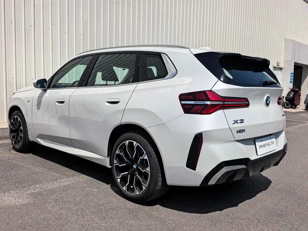 BMW X3 2025 xDrive30L Leading M Sports Package купить на сайте DeffCars