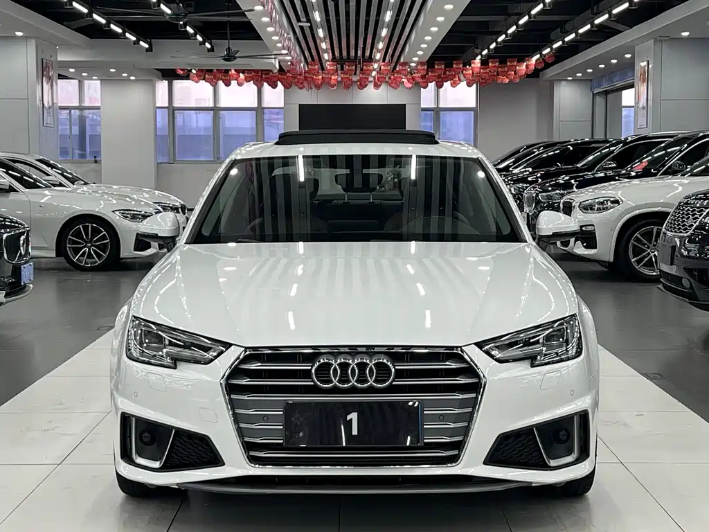 Audi A4L 2019 40 TFSI Fashion Type National V купить на сайте DeffCars