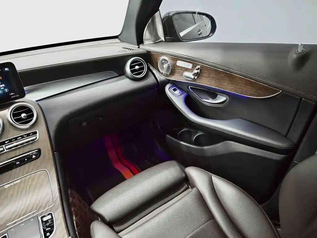 Mercedes-Benz GLC 2022 GLC 260 L 4MATIC luxury model купить на сайте DeffCars