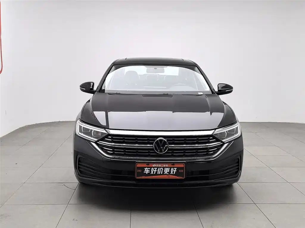 Sagitar 2025 facelift three 300TSI DSG transcendent version купить на сайте DeffCars
