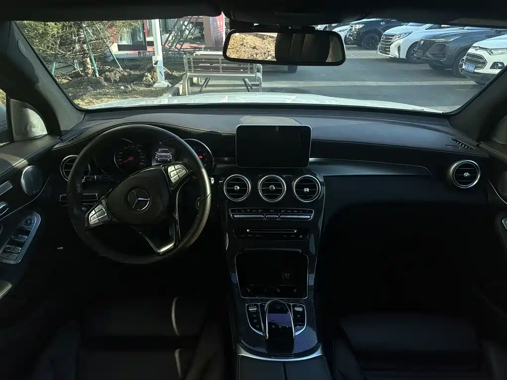 Mercedes-Benz GLC 2019 GLC 260 4MATIC Dynamic купить на сайте DeffCars