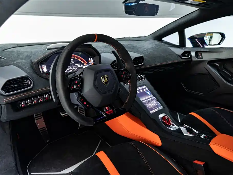 Huracán 2021 Huracán STO купить на сайте DeffCars