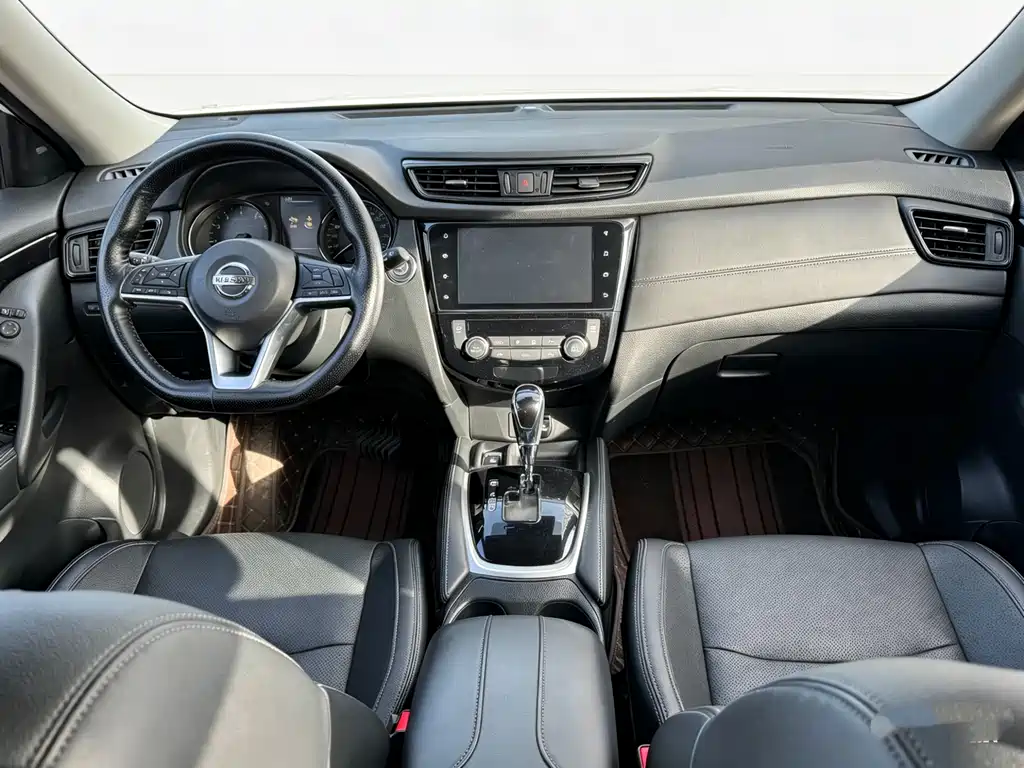 X-Trail 2023 Classic 2.0L 2WD Intelligent Comfort Edition купить на сайте DeffCars