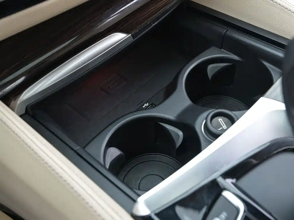 BMW 5 Series 2018 540Li Executive Edition купить на сайте DeffCars