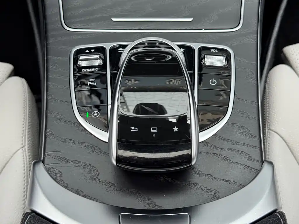 Mercedes-Benz C-Class 2016 C 200 L Sports купить на сайте DeffCars