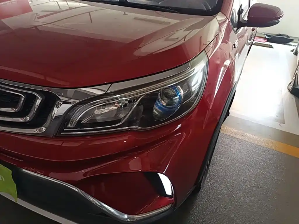 Vision X3 2017 1.5L automatic premium model купить на сайте DeffCars