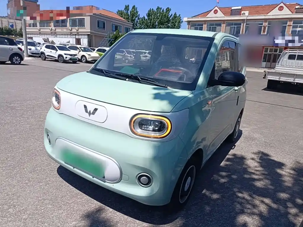Hongguang MINIEV 2024 third generation 215km youth version купить на сайте DeffCars