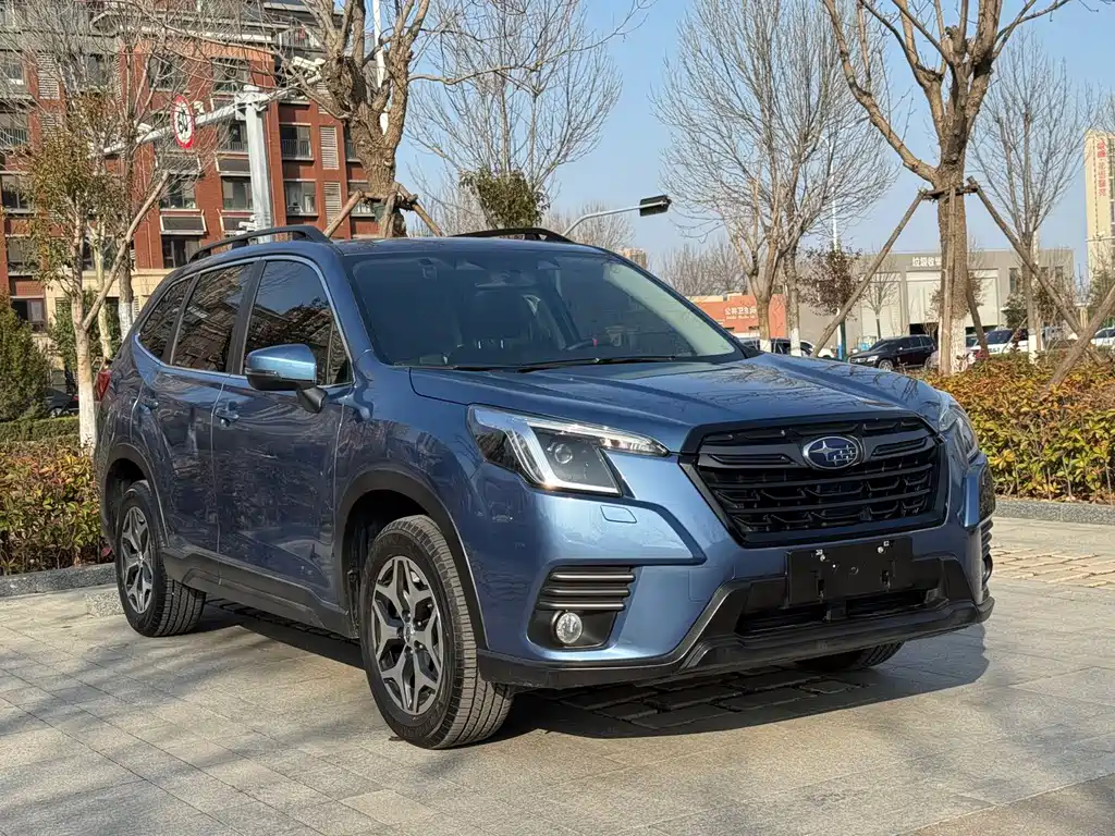 Forester 2022 2.0i AWD Deluxe Edition EyeSight купить на сайте DeffCars