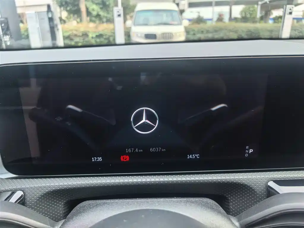 Mercedes-Benz A-Class AMG 2025 AMG A 35 L 4MATIC купить на сайте DeffCars