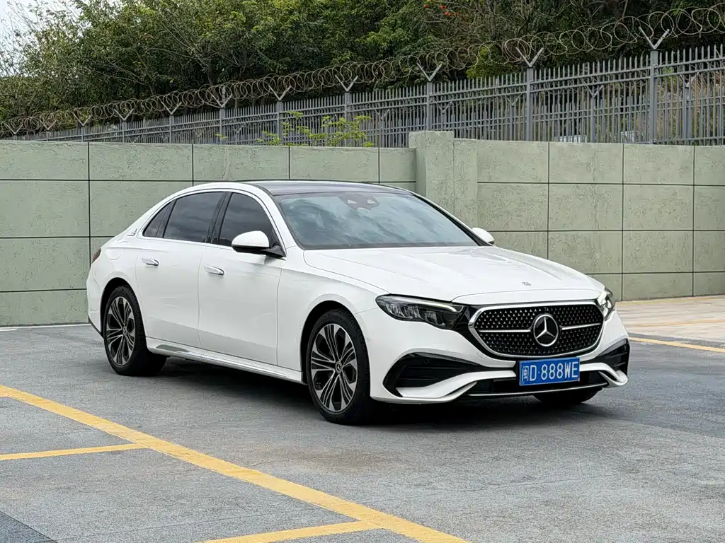 Mercedes-Benz E-Class 2024 E 300 L Fashionable and Sporty купить на сайте DeffCars