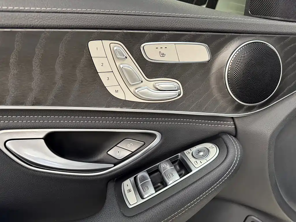 Mercedes-Benz C-Class 2020 facelift C 260 L sports version купить на сайте DeffCars