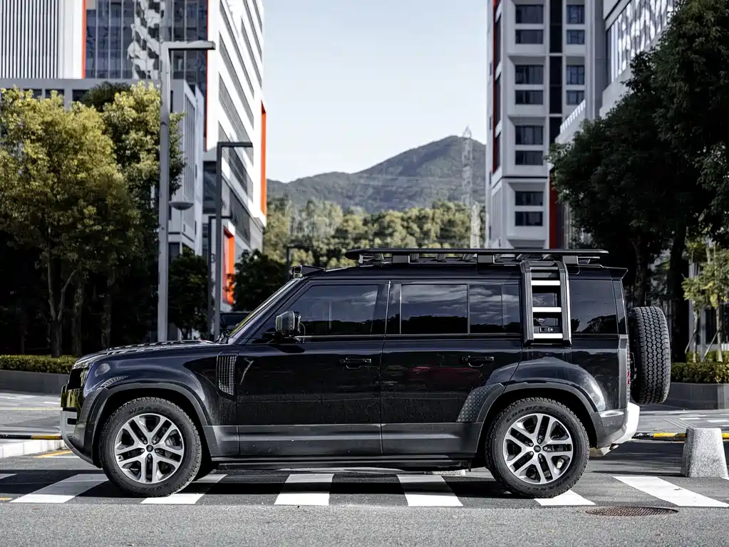 Land Rover Defender 2022 110 P400 Dark Special Edition купить на сайте DeffCars