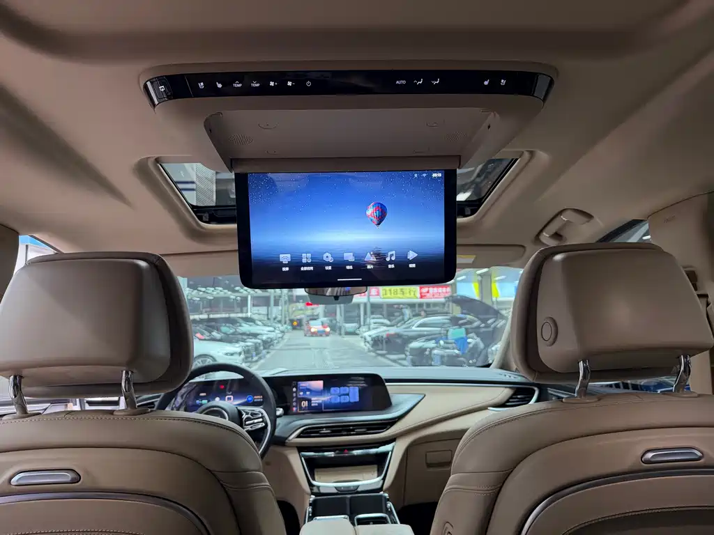 Buick GL8 New Energy 2025 Lu Shang Exclusive Edition 7 Seats купить на сайте DeffCars