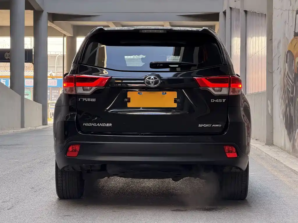 Highlander 2018 2.0T four-wheel drive luxury version 7 seats National V купить на сайте DeffCars