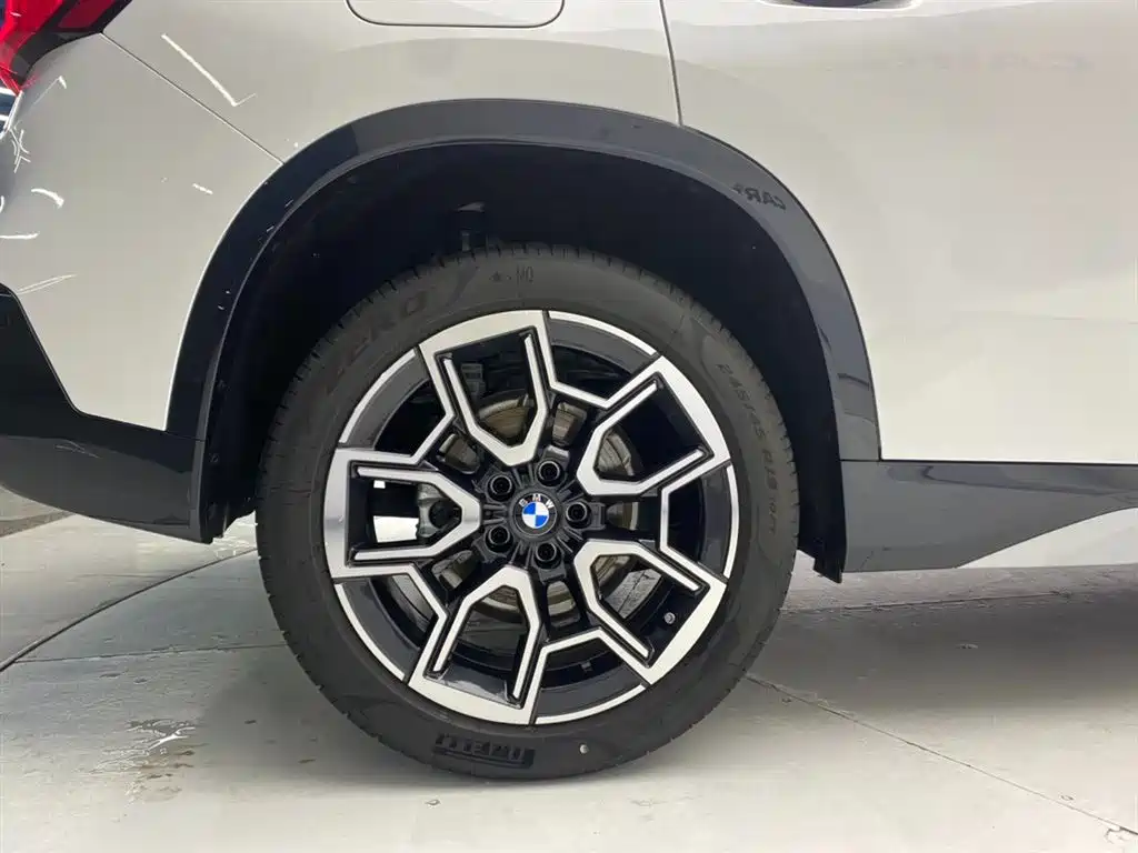 BMW X1 2025 sDrive25Li X Design Package купить на сайте DeffCars