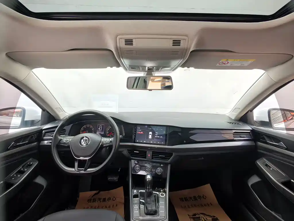 Bora 2019 1.5L automatic luxury model купить на сайте DeffCars