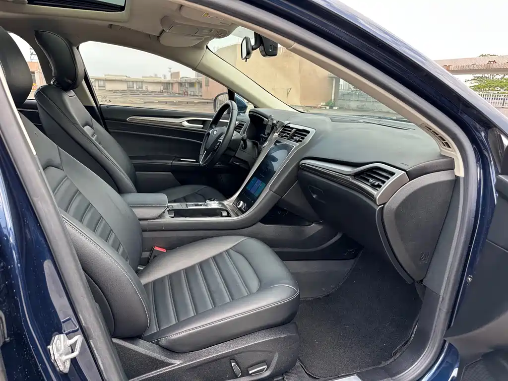 Mondeo 2018 EcoBoost 180 Comfort купить на сайте DeffCars