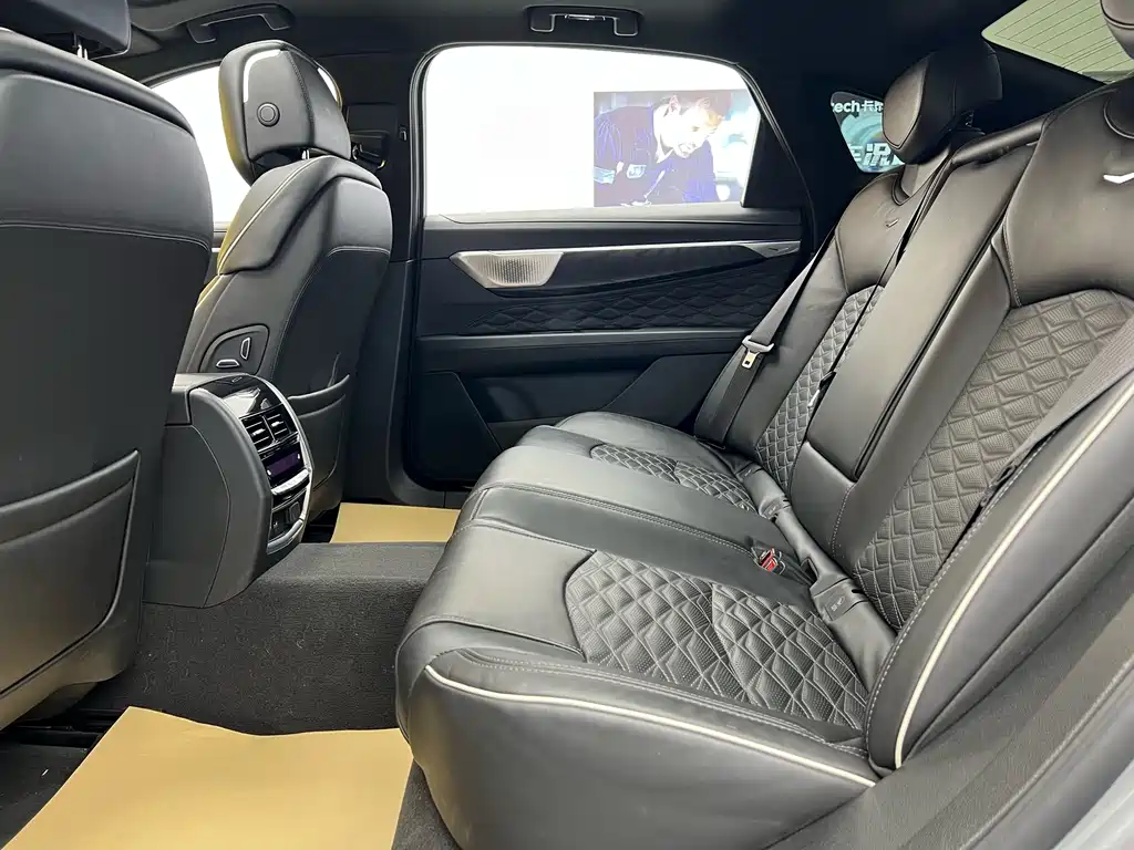Cadillac CT6 2023 28T Premium Model купить на сайте DeffCars