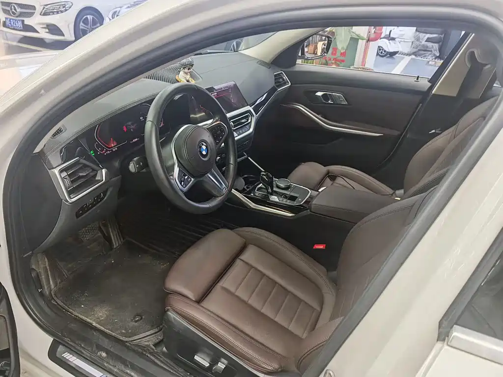 BMW 3 Series 2020 320Li M Sports Package купить на сайте DeffCars