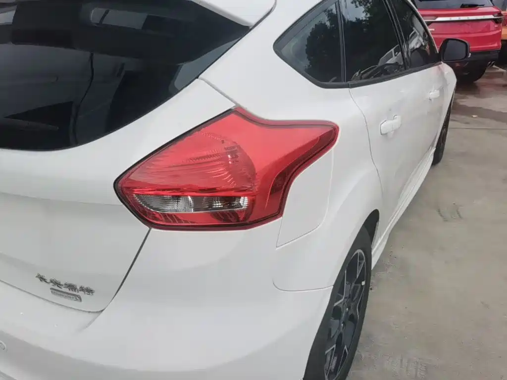 Focus 2017 1.5T CTCC White and Black Limited Edition купить на сайте DeffCars