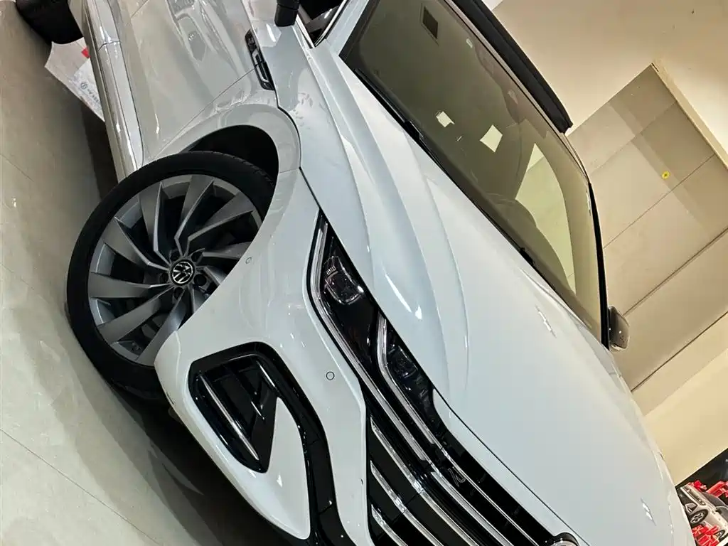 FAW-Volkswagen CC 2021 380TSI eye-catching version купить на сайте DeffCars