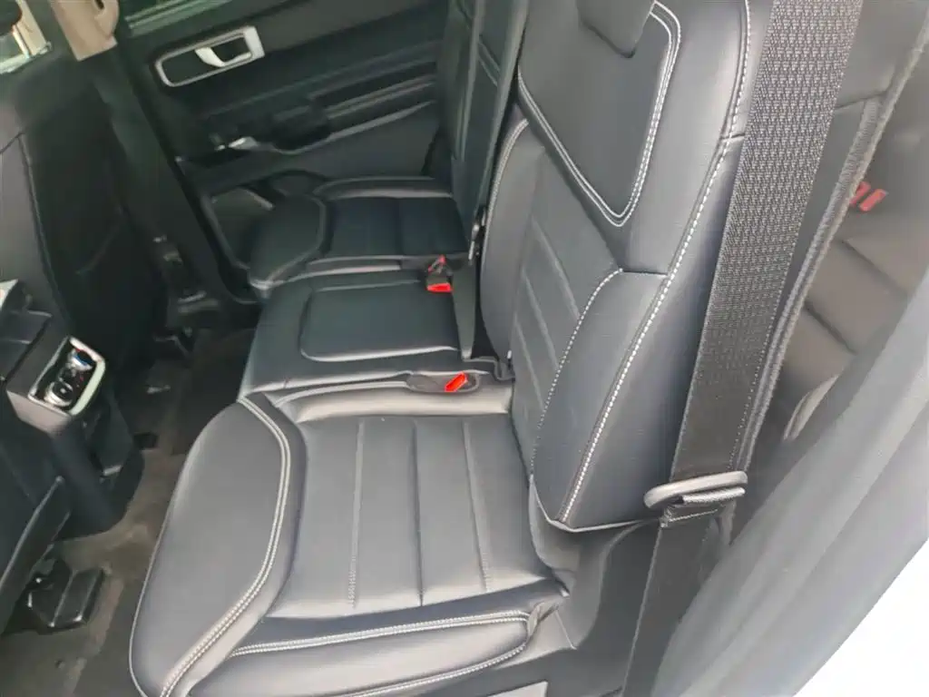 Explorer 2023 EcoBoost 285 four-wheel drive style plus version 7 seats купить на сайте DeffCars