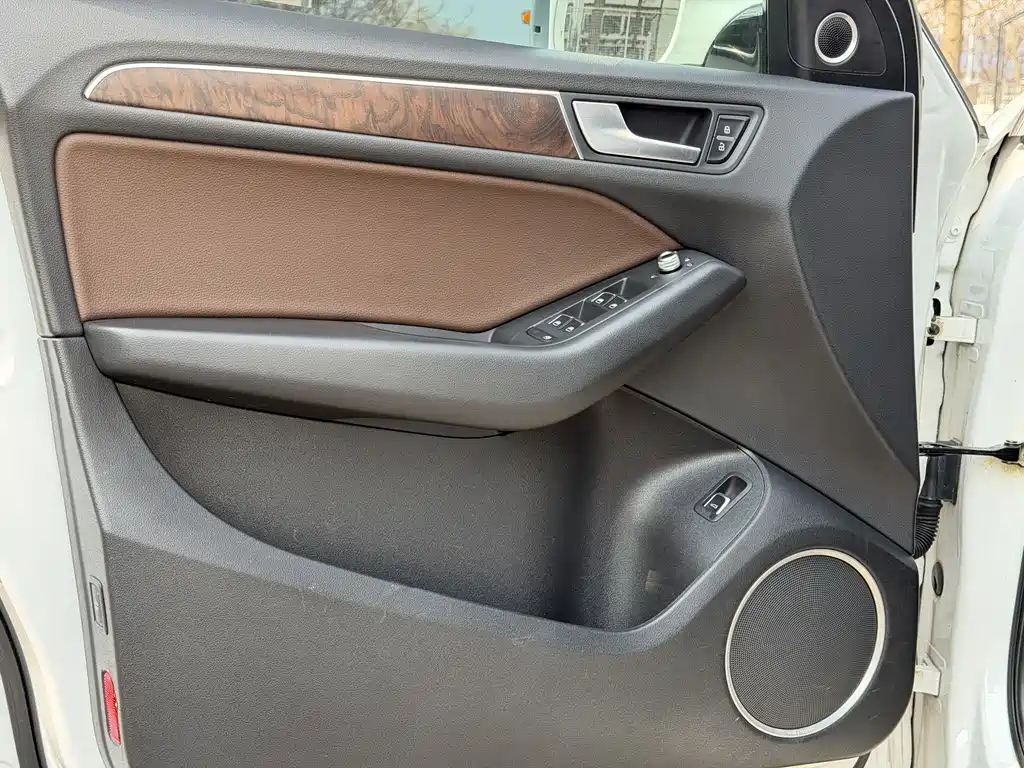 Audi Q5 2016 40 TFSI comfort type купить на сайте DeffCars