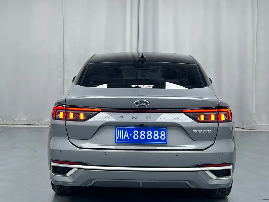 Mondeo 2023 EcoBoost 245 Luxury купить на сайте DeffCars
